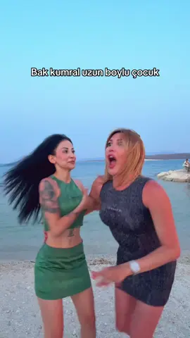 A post by @busekorkmaz on TikTok caption: Hayatımızda çektiğimiz en dürüst video🤝