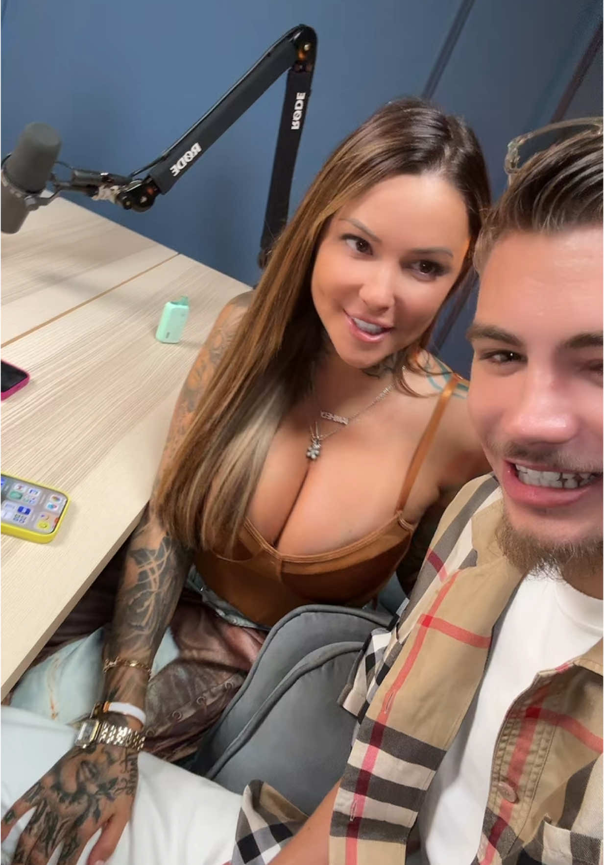A post by @tomsursnaaaap on TikTok caption: Vous la connaissez ? 
