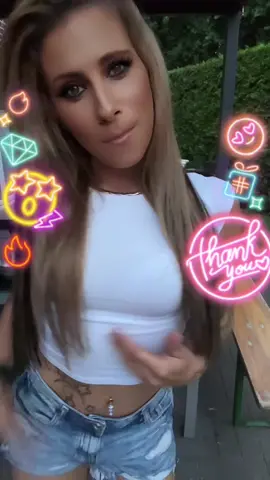 A post by @stephanieschalk95 on TikTok