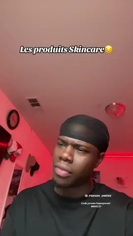 A post by @parsonsmiths on TikTok caption: Désolé mais c’est trop bizarre🤣🤣