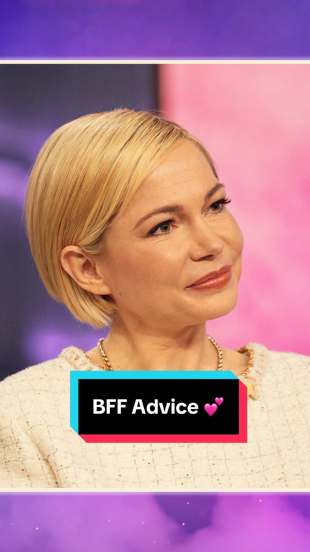A post by @kellyclarksonshow on TikTok caption: Leave it to @BusyPhilipps for the best advice 😂 #MichelleWilliams #JennySlate #KellyClarkson #BFF 
