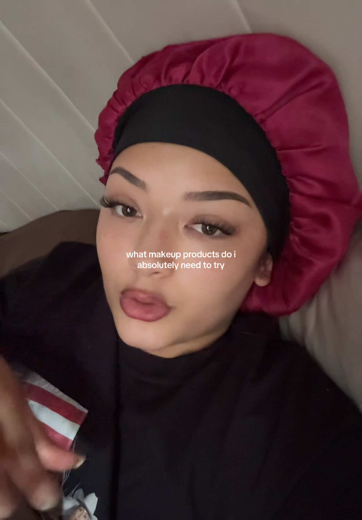 A post by @toriejaden on TikTok caption: i wanna go makeup shopping NOWWW lol but idk what stuff to try 🩷 
