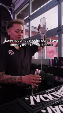 A post by @kaydaroz on TikTok caption: I’m good tho 🙂 I like posting lmao #fypシ゚viral #wuhluhwuh #wlw #bartending #truestory 