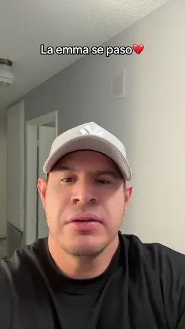 A post by @edgar3104 on TikTok caption: Y la monse con un calsetin🤣 #comotoyperro 