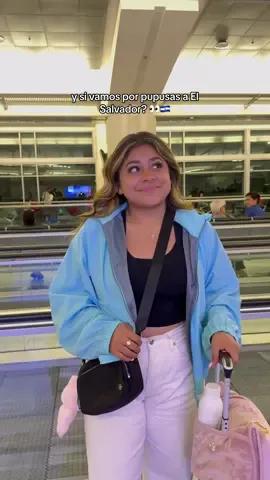 A post by @thesalguerofam on TikTok caption: SO WORTH IT 🥹🇸🇻 #pupusassalvadoreñas #fyp #elsalvador #papaehija 