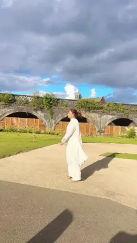 A post by @annisuva1 on TikTok caption: জীবনটাই বরবাদ😂😂😂#fyp #foryou #sylhetifuri🇧🇩 #bangladesh🇧🇩 #uk🇧🇩🇬🇧 