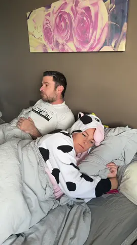A post by @jeremlaura_ on TikTok caption: 19 ans de vie commune aujourd’hui !!🤣🤣