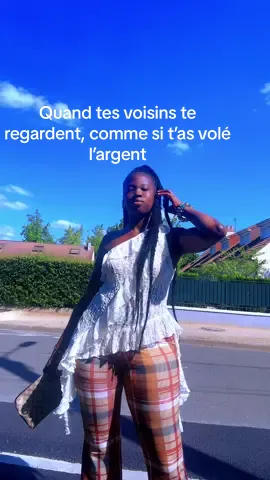 A post by @safiatoutraorebere on TikTok caption: #abidjan225🇨🇮 #bamakomali🇲🇱 #cotedivoire🇨🇮 