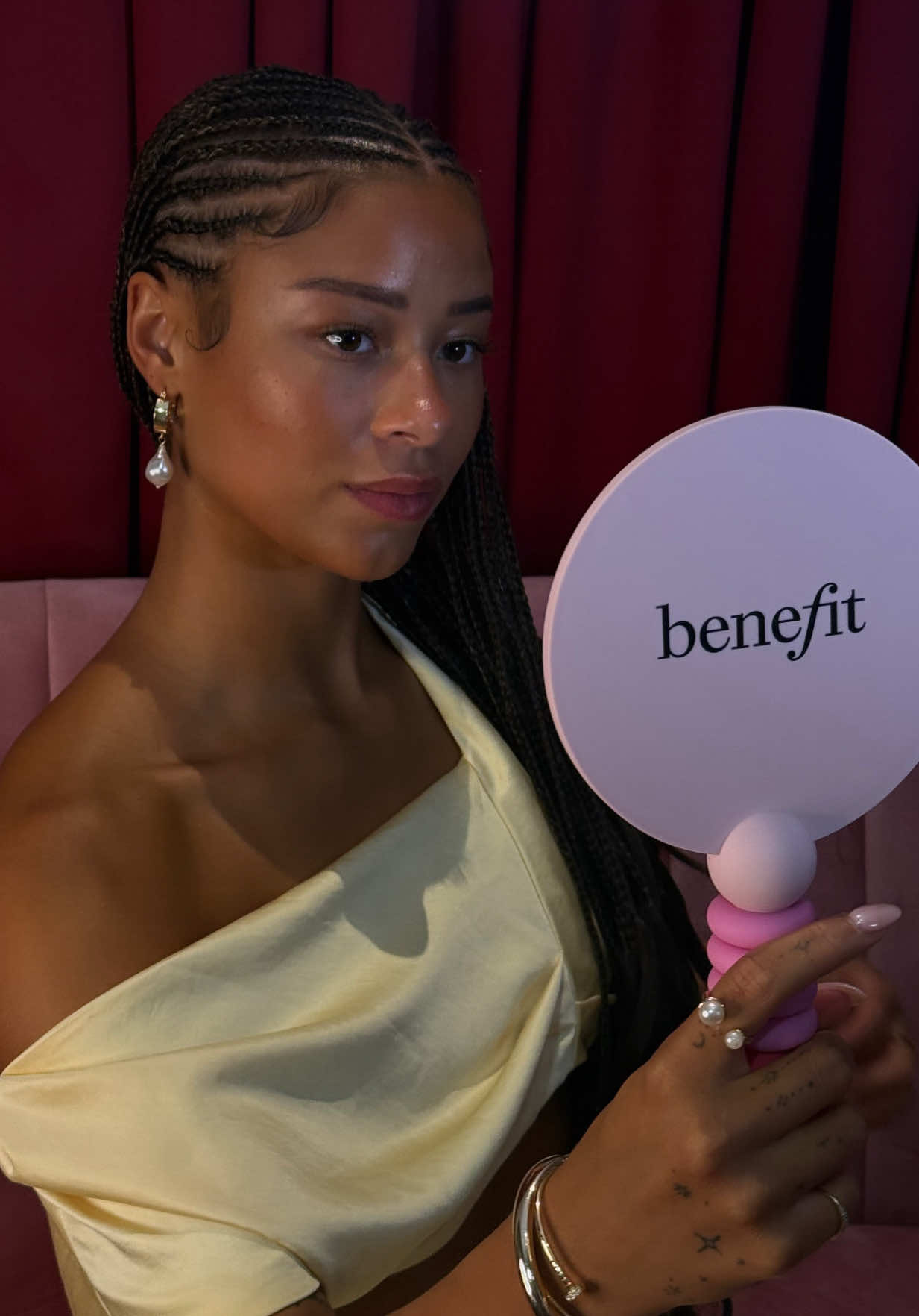 A post by @lexielearmann on TikTok caption: PORE problems? Not anymore 👏🏽 Just tried The POREfessional Foundation by @Benefit Cosmetics and my skin is smooooth, blurred, and locked in all day 🤌🏽 I’m wearing shade 25C—perfect for my acne prone skin 💖 Waterproof ✔️ Transfer-proof ✔️ Pore-loving? Absolutely. #porefessionalfoundation #porefessional #foundation #benefitpartner #ad 