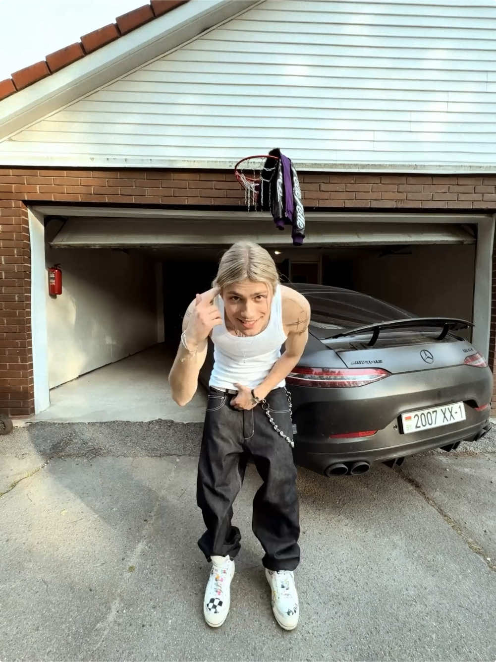 A post by @4unkeeei on TikTok caption: чтобы я сказал ага ага 🍦👅