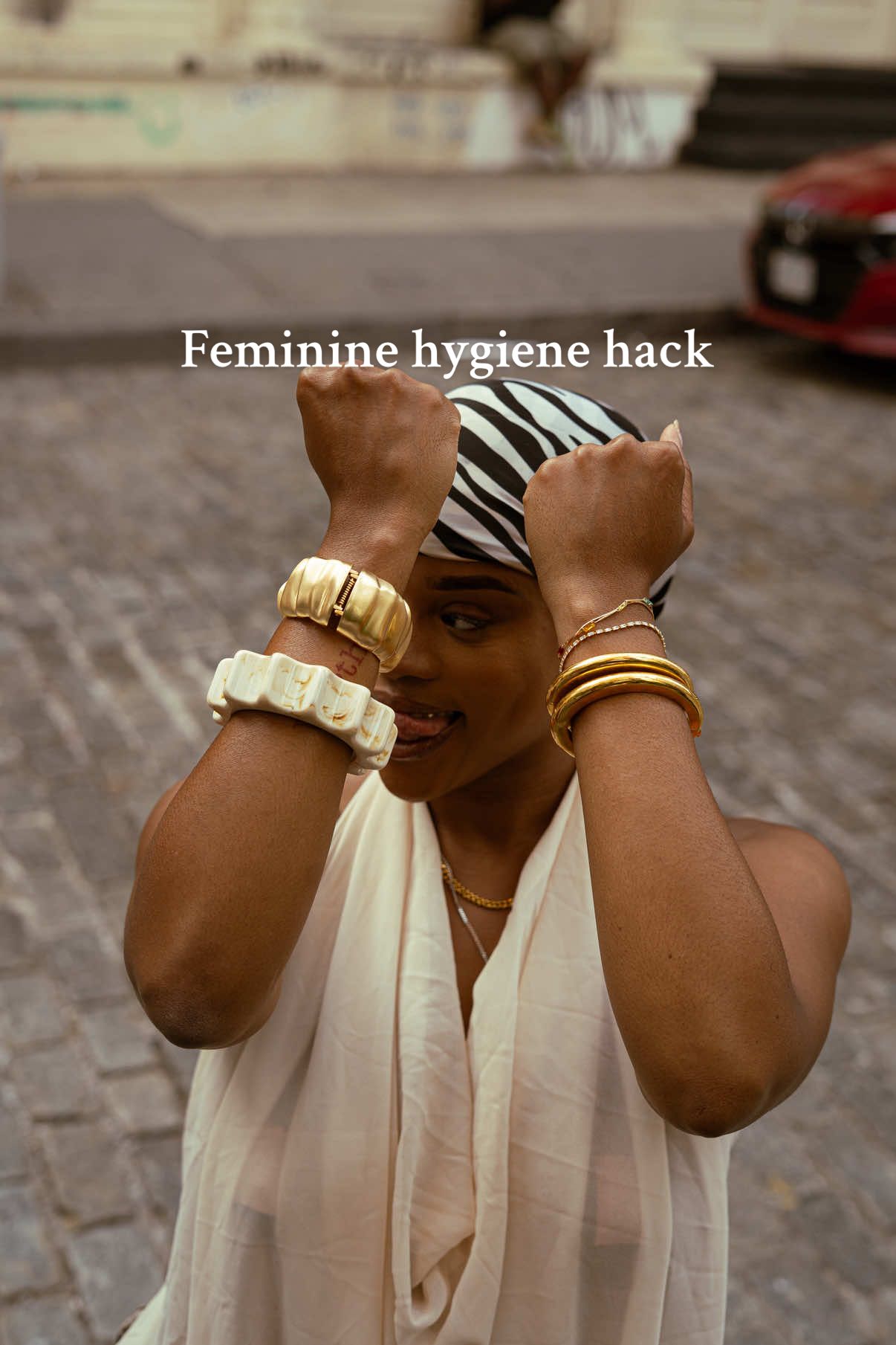 A post by @kileroux on TikTok caption: Good feminine hygiene, especially in the summer is no joke! #foryou #foryoupage #adviceforgirls #adviceforwomen #femininehygiene #advicetiktok 