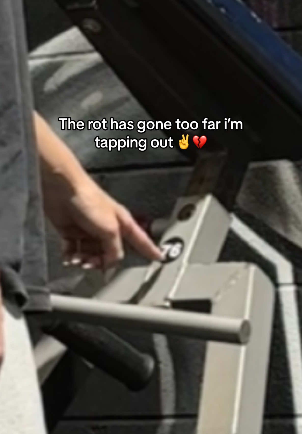 A post by @kyliegaskell on TikTok caption: @big mak #mango #upperlower 