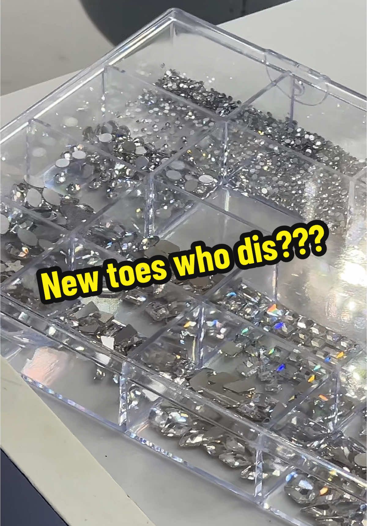 A post by @ on TikTok caption: Do we like them????? #getstyledbygab #yourstylistgab #pedicure 