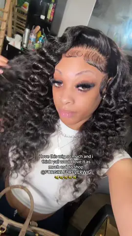A post by @kiahhdior._ on TikTok caption: link to shop this wig⬆️⬆️⬆️. @FORGIRL FOREVER WIG #kiahhdior #forevergirlwig 