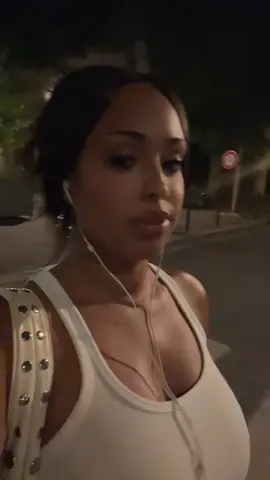 A post by @ on TikTok caption: Trop mon son 