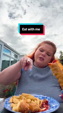A post by @chuglygirl on TikTok caption: Send confessions to chuglyconfessions@gmail.com - Who wants to be 🍆 cousins with their daughter? 😭 #eatwithme #storytime #confessions 