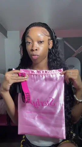 A post by @kikimulani on TikTok caption: @sterlyhair @sterlyhair   #sterlyhair