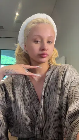 A post by @ on TikTok caption: #grwm 
