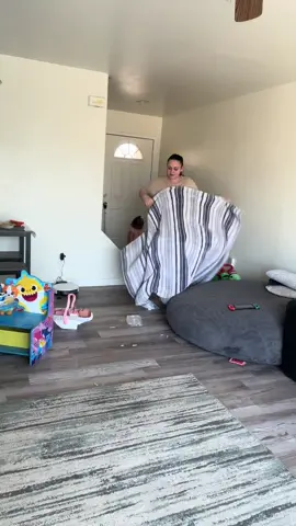 A post by @anberx3 on TikTok caption: Finally time to CLEAN UP! #fyppppppppppppppppppppppp #cleanwithme #houseoftiktok #dirty  #momsoftiktok 