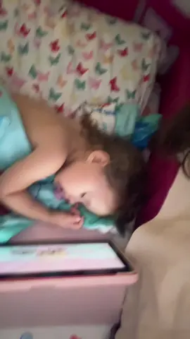 A post by @anberx3 on TikTok caption: OF COURSE😂 #foryou #funny #sleep #momsoftiktok #night 