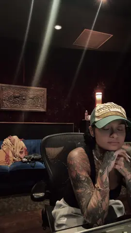 A post by @kehlani on TikTok caption: whew. it’s on the way. chilllllllls. my toes still curled. #FOLDED 