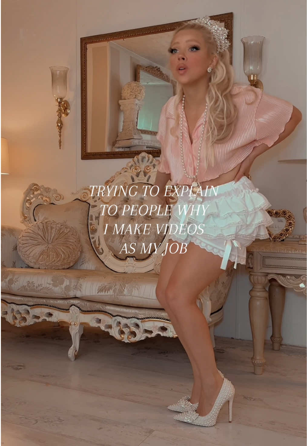 A post by @kayladawncook on TikTok caption: It’s not clocking to you #funny #justinbieber #itsnotclockingtoyou 
