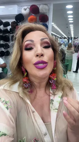 A post by @jeninicolauoficial on TikTok caption: Vara sanie și iarna căruță!Iar a costum de baie și vară hăinuță de blană!😂😂😂@blanuri_lux 