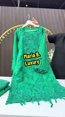 A post by @janni.boutique on TikTok caption: #bestshop #janniboutique #fyp #trends 
