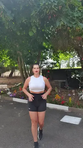 A post by @mirelin24 on TikTok