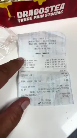 A post by @thatandu on TikTok caption: #combină cu @Andrei Anr Apreciez orice feedback din partea voastra ! #oguritamica #mancare #food #mancaciosul #romania 