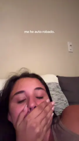 A post by @paulisls on TikTok caption: me ha quedado claro que usa no es para mi. y que tengo que aprender a leer.
