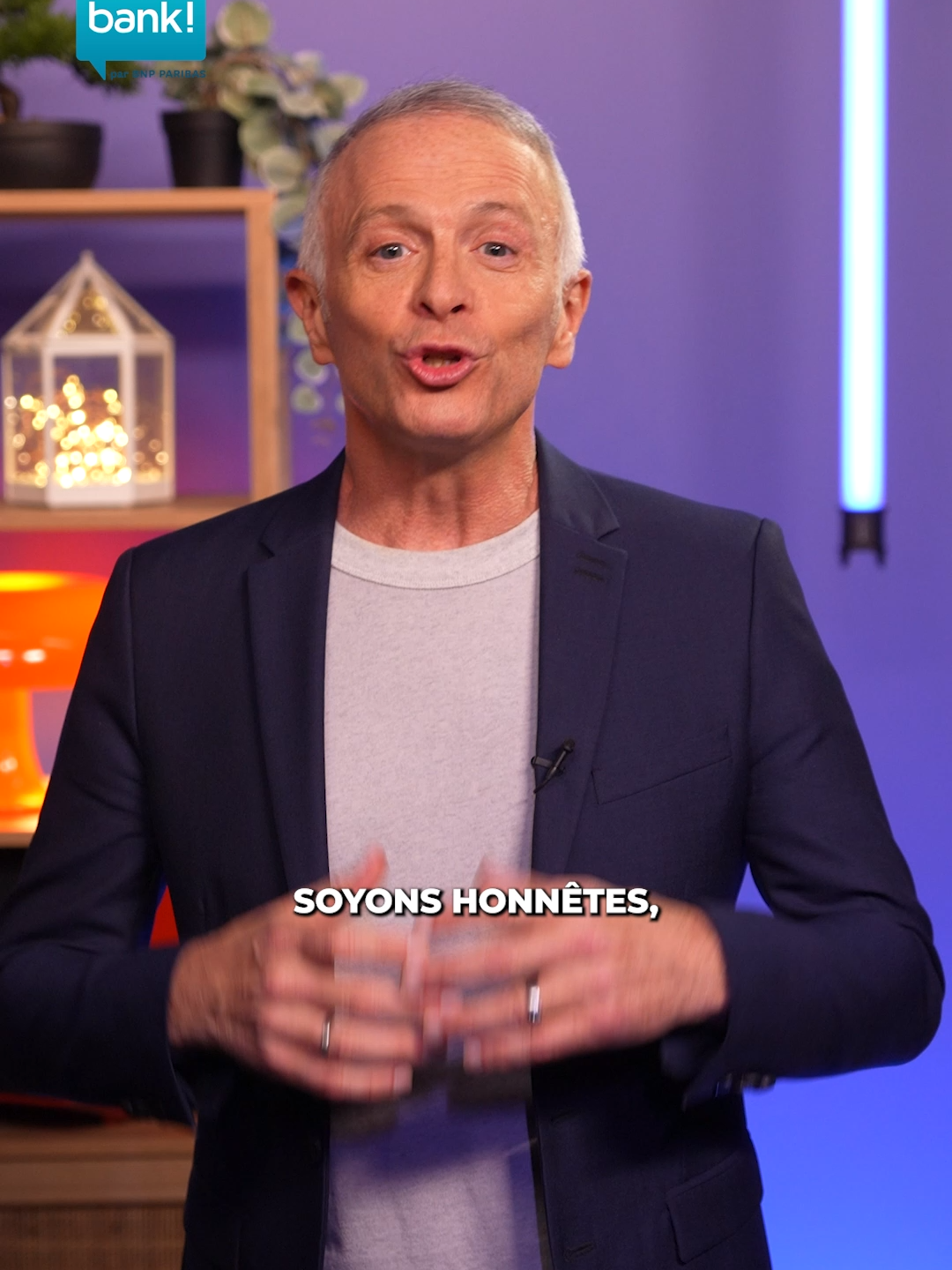 A post by @samueletienneofficiel on TikTok caption: Partir à l’étranger, c’est toujours le stress notamment quand il faut payer. Et pourtant il existe des solutions ! 😉 @hello_bank_france #collaborationcommerciale