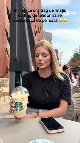 A post by @eusuntjulia.cont2 on TikTok caption: Doar eu? 😂😂😂😂 #fy 