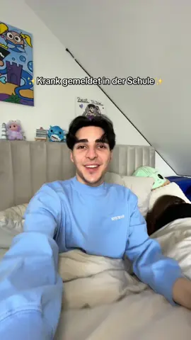 A post by @emiirbayrak on TikTok caption: HAHAH😂✨