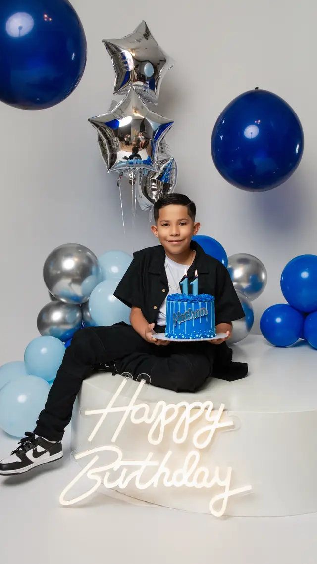 A post by @eliesparzaa on TikTok caption: Aún no puedo creer que estes cumpliendo tus 11 añitos mi bebé grande!! 🥹🫶🏻 verte crecer ha sido el mayor regalo que la vida me ha dado. 🥰✨  te amo por una y mil razones mas!! Tú siempre has sido el motor en mi vida, tu me has dado el mejor regalo en la vida por ti soy capaz de todo. Estoy orgullosa de ti mi amor gracias por llegar a nuestras vidas!! 🥰💫  TE AMO MI NATHAN FELIZ CUMPLEAÑOS MI AMOR. 💫🥳💞 Gracias por nuestras fotos: