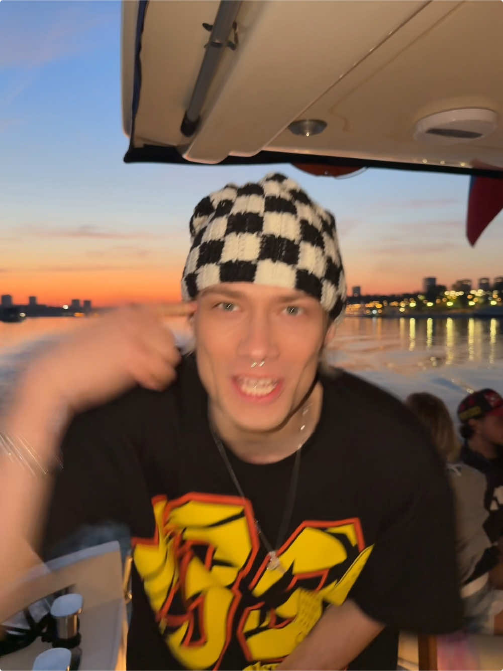 A post by @4unkeeei on TikTok caption: 🫦🫦🫦