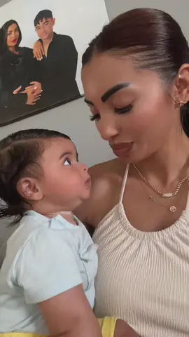 A post by @adrianaciriblan95 on TikTok caption: Mami e mai copil ca bebe 🤭❤️ #Edan 