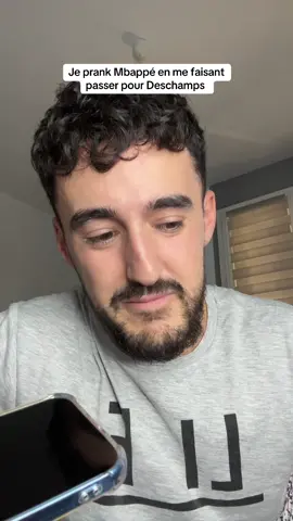 A post by @anthoimitateur on TikTok caption: #imitation #drole #prankvideo 