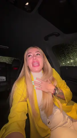 A post by @25claa on TikTok caption: 😭