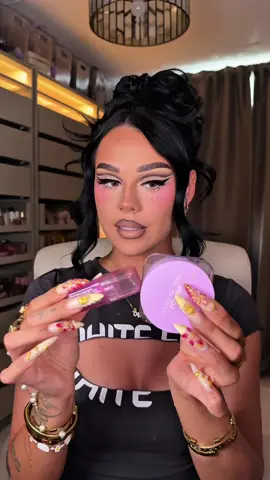 A post by @ on TikTok caption: erm primark said "oh you wanted a £6.50 lilac cheek combo...gotcha👂🏽" #fyp #primark #primarkmakeup 