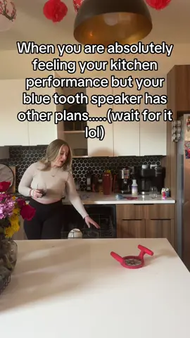 A post by @emilyesenn on TikTok caption: THE WHOLE VIBE IS RUINED lol #relatable #funny #fail #ihavenothing #whitneyhouston #singing 