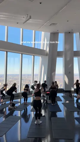 A post by @newyorkbucketlist on TikTok caption: FLASH SALE - Get 25% OFF tickets for this weekend’s class with code ‘BUCKET25’ at our link in bio 🧘🏻‍♀️ to this 1-hour yoga class in the sky 🏙️ P.S. Mats are provided and it includes a $10 cafe credit! Full details + schedule at our link in bio #NYbucketlist #nyc #nycthingstodo #nycworkout