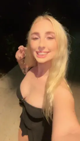 A post by @ on TikTok caption: it’s my birthdaaayyy 