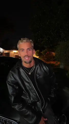A post by @nate_wyatt on TikTok caption: BLACK OUT 