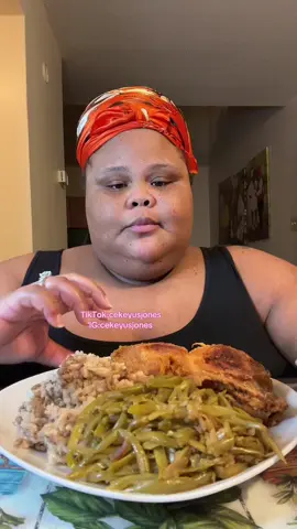 A post by @cekeyusjones on TikTok caption: #eatwithcekeyus 