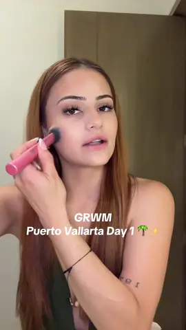 A post by @evelynomadera on TikTok caption: Puerto Vallarta Day 1 🌴✨ #evelynortiz #fyp 