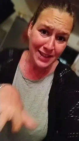 A post by @nessa01071998 on TikTok caption: und in dem Sinne guten Morgen und für alles ein schönes Wochenende 😋 #fy#fyp#javerdammtichhassees#mukke#wochenende 
