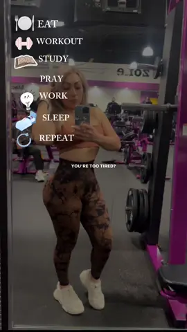 A post by @yadissz on TikTok caption: #gym #fypシ゚viral🖤video🤗foryou #solterayfeliz🖤 #sexy #gymrat #GymLife #bonitastiktok #planetfitness #laguera 