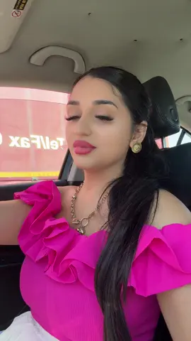 A post by @melekminca on TikTok caption: #melekcoffepub 