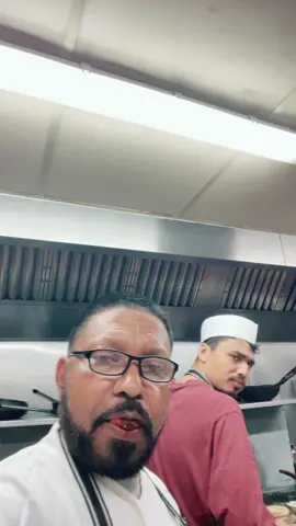 A post by @abdul_jalil64 on TikTok caption: #fouryoupage #fouryou #bangladesh🇧🇩 #abduljalil64 #funnyy #bangladesh🇧🇩 #comed